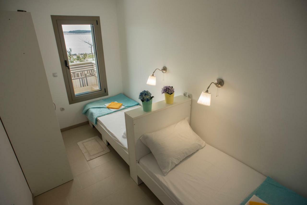 Apartments Svijet Mora 2 Povljana Kültér fotó