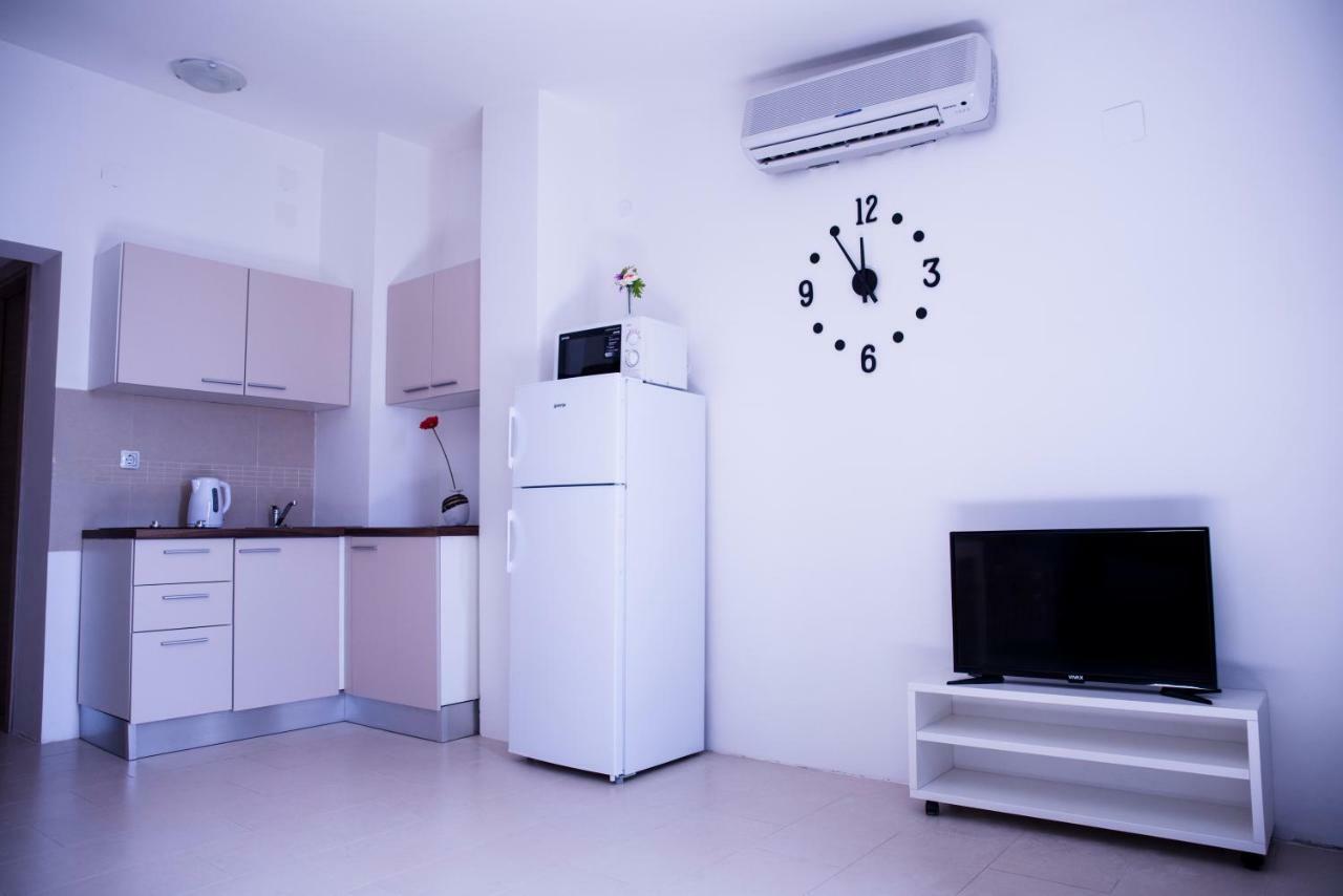 Apartments Svijet Mora 2 Povljana Kültér fotó